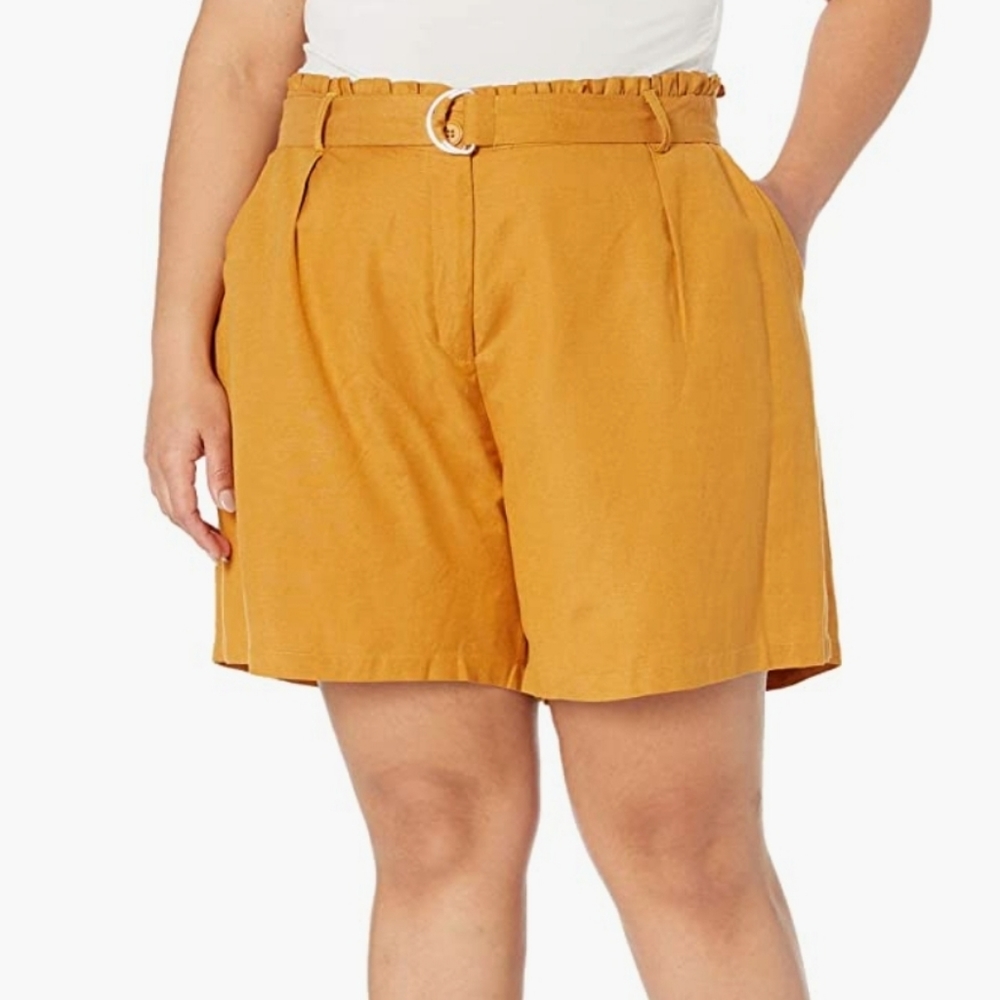 City Chic Shorts Plus Size M 18W Golden High Rise Linen Sweetly D-Ring Belted